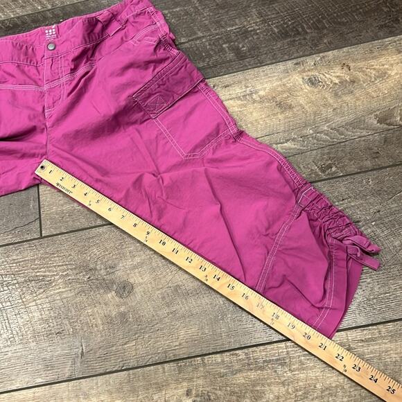 Title Nine Women's Brash Ripstop Cargo Capris Magenta Size 10 - Picture 4 of 9